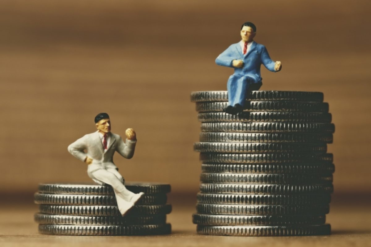 係長は管理職 仕事内容や役割と課長や主任との違い 年収事情も解説 35ish 多国籍企業キャリアの分岐点