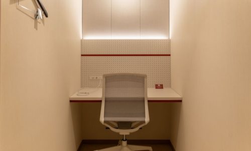 Tokyo Office Private meeting booth